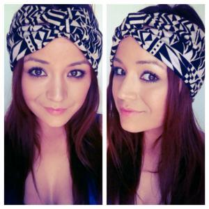 Black and cream geometric print turban